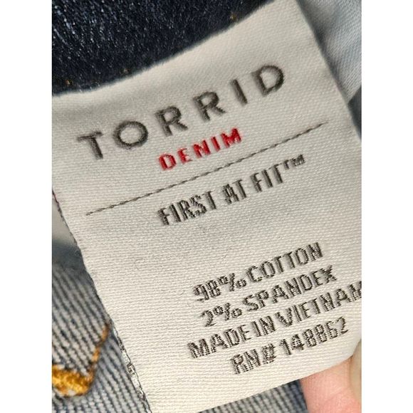 TORRID Straight Jeans First at Fit size 24R - Picture 5 of 7